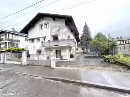 maison 10 pièces 160 m²