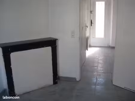 location studio près gare