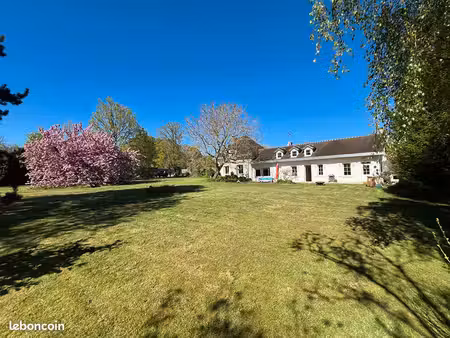 longère 6 pièces 232 m²