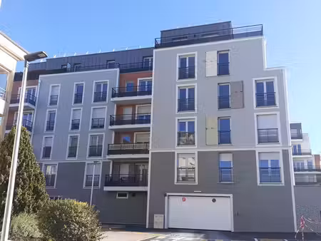 vente 2 places de parking  plaisir 78370
