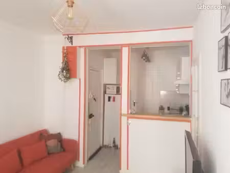 2 pièces de 27m² à versailles saint-louis