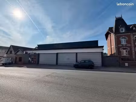 local d'activité 350 m²