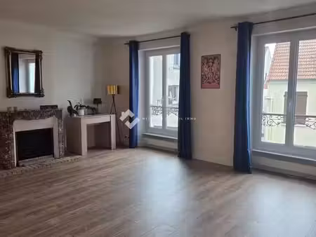 appartement 5 pièces 148 m²