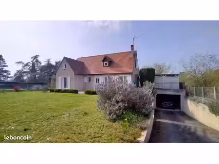 maison traditionnelle 7 pièces terrain 2000 m² saint-martin-la-garenne