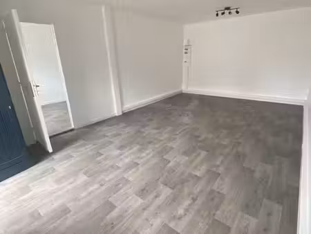 bureau / local commercial