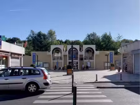local commercial 30m2