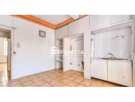 appartement 4 pieces - 78 m² - traversant - cave