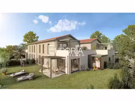 sathonay-village – t4 avec jardin et terrasse de 173m2