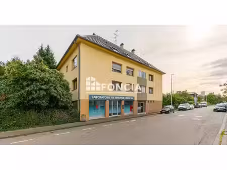 à vendre – appartement traversant 4 pièces avec balcon  garage et cave à schiltigheim