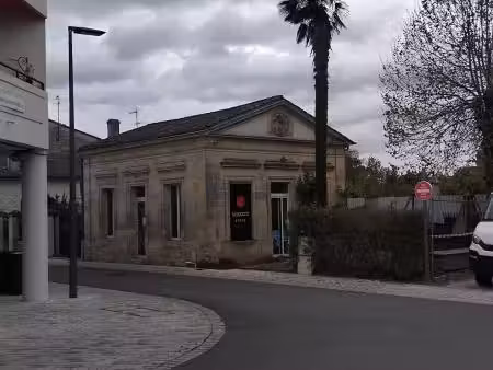 local commercial