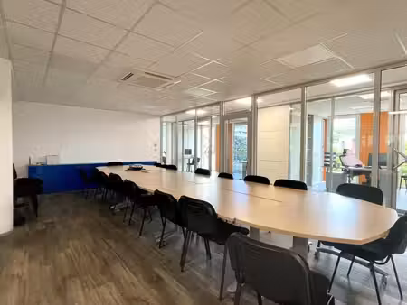ensemble de bureaux - 357m2 - saint denis - technopôle