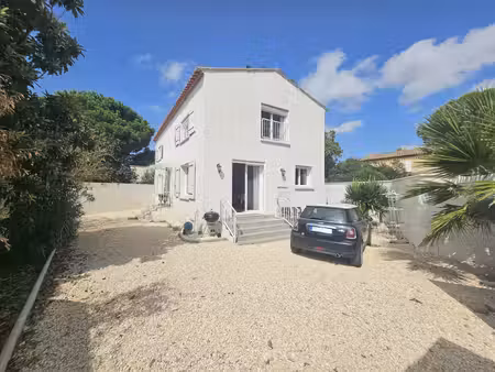 maison neuve  configuration de loft - lunel nord