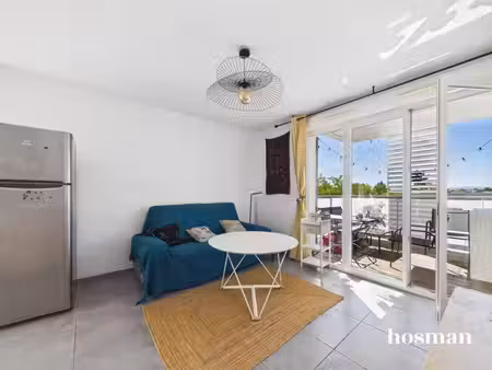 appartement 3 pièces 61 25 m² avec terrasse de 25 5m2 et balcon - avenue général de gaulle