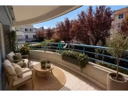 appartement proche gare avec garage et cave