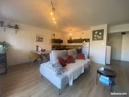 appartement 3 pièces 61 m²