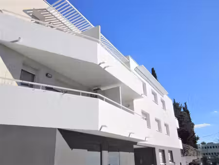 t3 avec terrasse et parking à montpellier