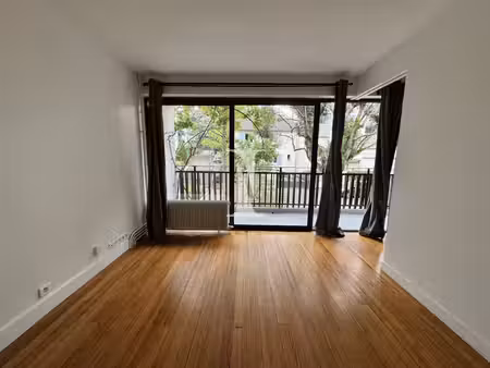 deux pièces vide - 30m² - lycée lacanal - sceaux