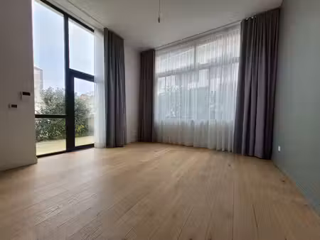 studio en rez-de-jardin