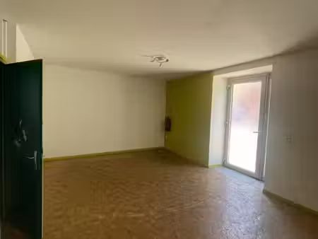 local commercial