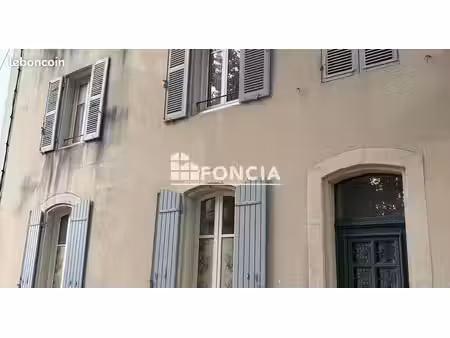 commercial_premise