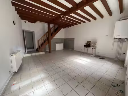maison de rue - chateauneuf de galaure
