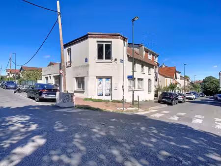 clos montholon - limite gare de clamart - bien atypique