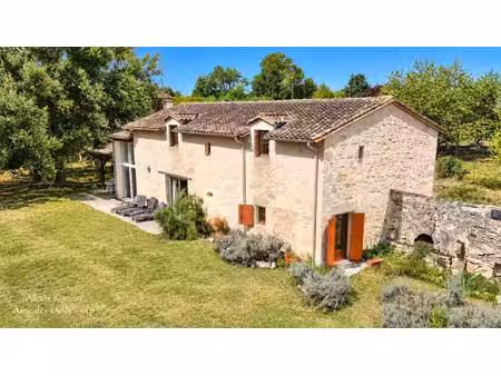 maison en pierre de caractère – 127 m² – 3 chambres – te