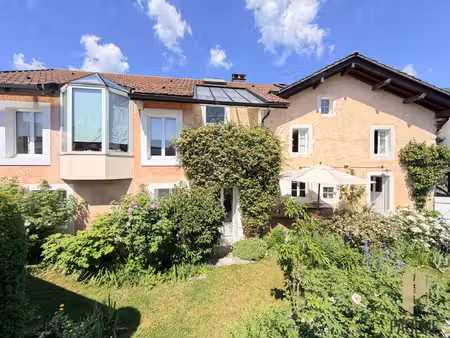 maison en pierre 3 ou 4 chambres 232 m2 jardin sergy 0