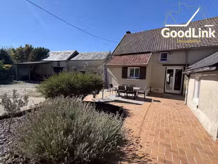maison ancienne en pierres
