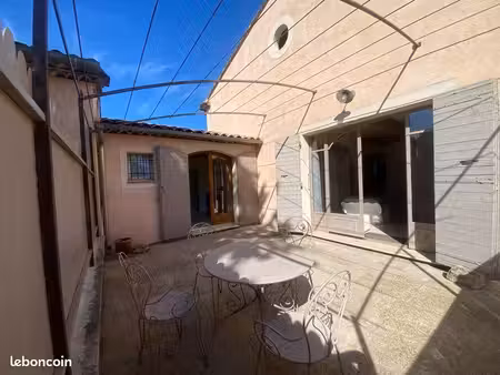 maison campagnarde de carpentras proche pernes