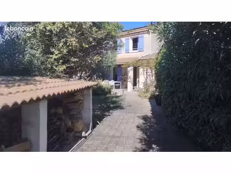 maison 4 chambres quartier très calme