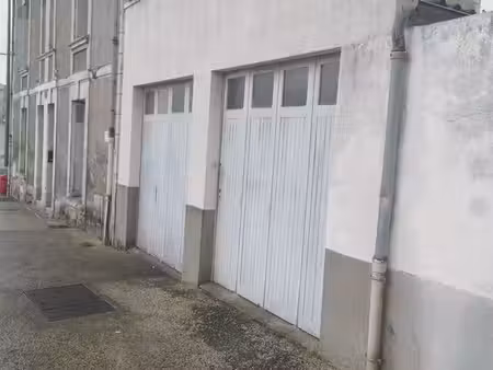 vente 2 garage proche gare