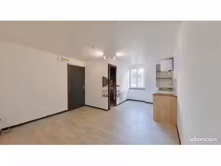 studio 1 pièce 19 m²