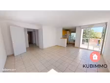 appartement 3 pièces 64 m²