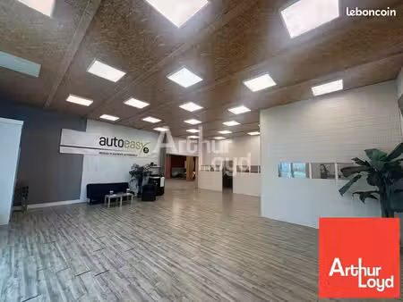local commercial 360 m² aubigny-les clouzeaux
