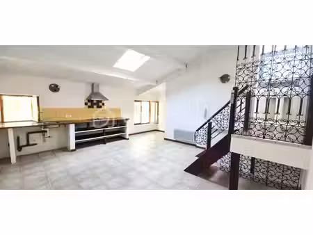 appartement de 45 51 m² à neoules