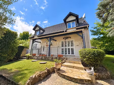 maison traditionnelle de 207 87 m² à saint-denis-les-rebais