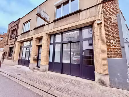 vaste commerce casco de 300m²! a visiter!!!