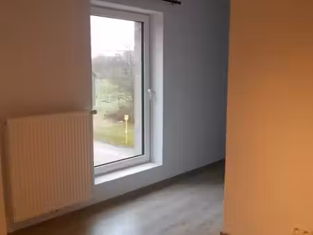 maison 4 ch. à louer  bertogne  a+