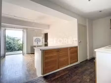 location appartement 3 pièces à parthenay (79200) : à louer 3 pièces / 71m² parthenay