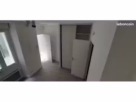 studio 1 pièce 34 m²