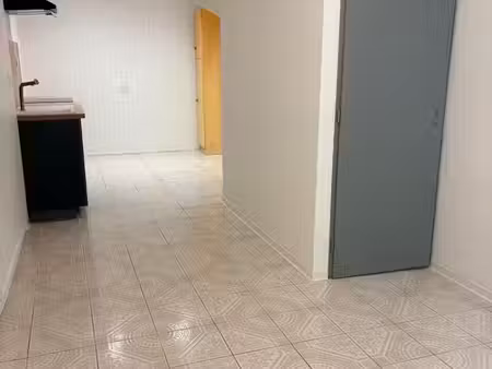 maison à louer à l année refaite à neuf entièrement