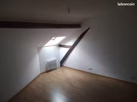 loue maison à dénezé sous le lude