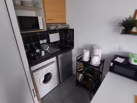 studio meublé 20m2 valmy immeuble récent