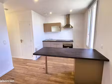 t2 neuf - 36 m² + véranda et terrasse
