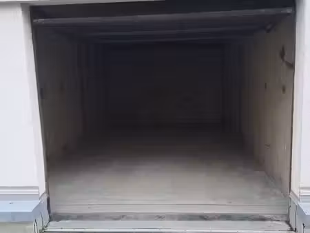 box ou garage à louer