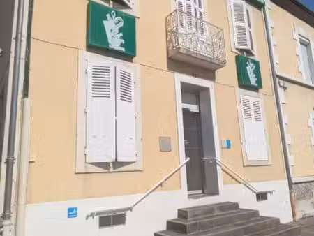 immeuble de bureaux ou maison à rénover