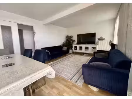 appartement 5 pièces au pied du tram