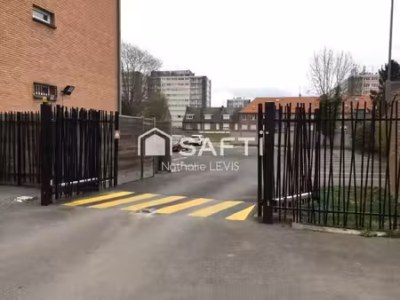 rare opportunité à saisir : investissement facile avec des places de parkings