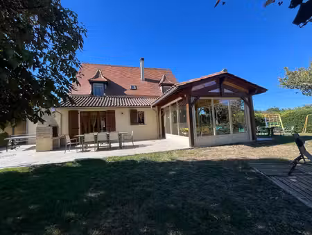 maison issigeac.